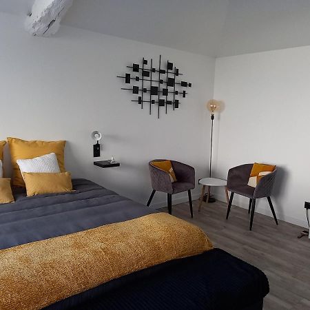 Bed and Breakfast L'Atelier D'Andre Monbahus Exterior foto